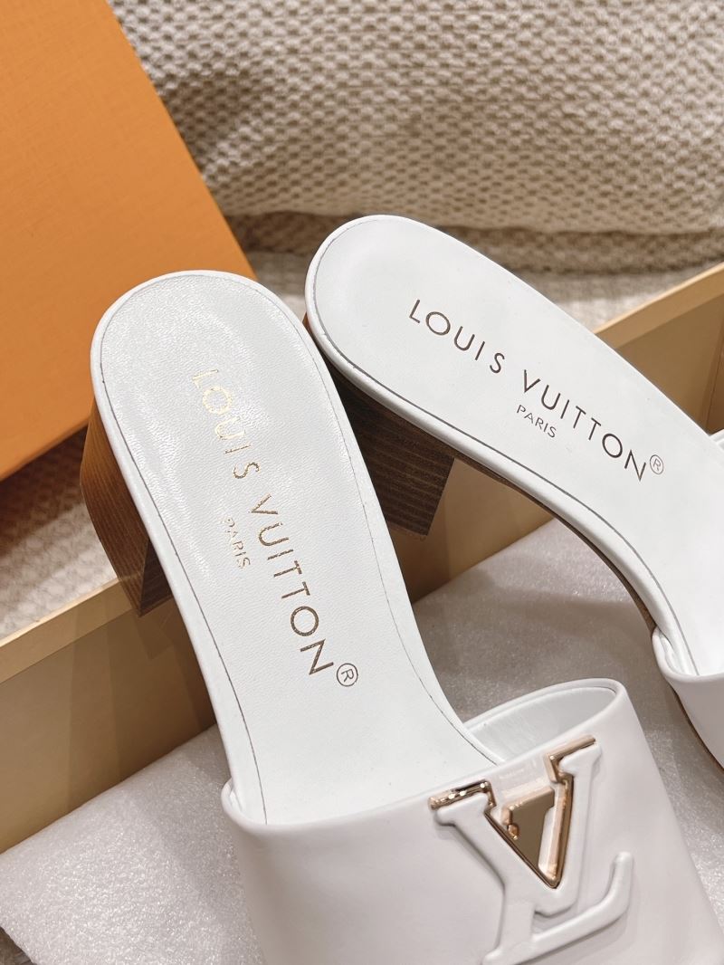 Louis Vuitton Slippers